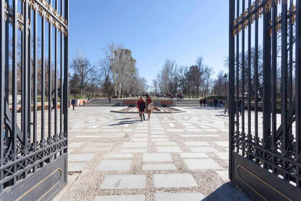 Apartmento De Lujo Retiro Barrio De Salamanca Madrid Bagian luar foto